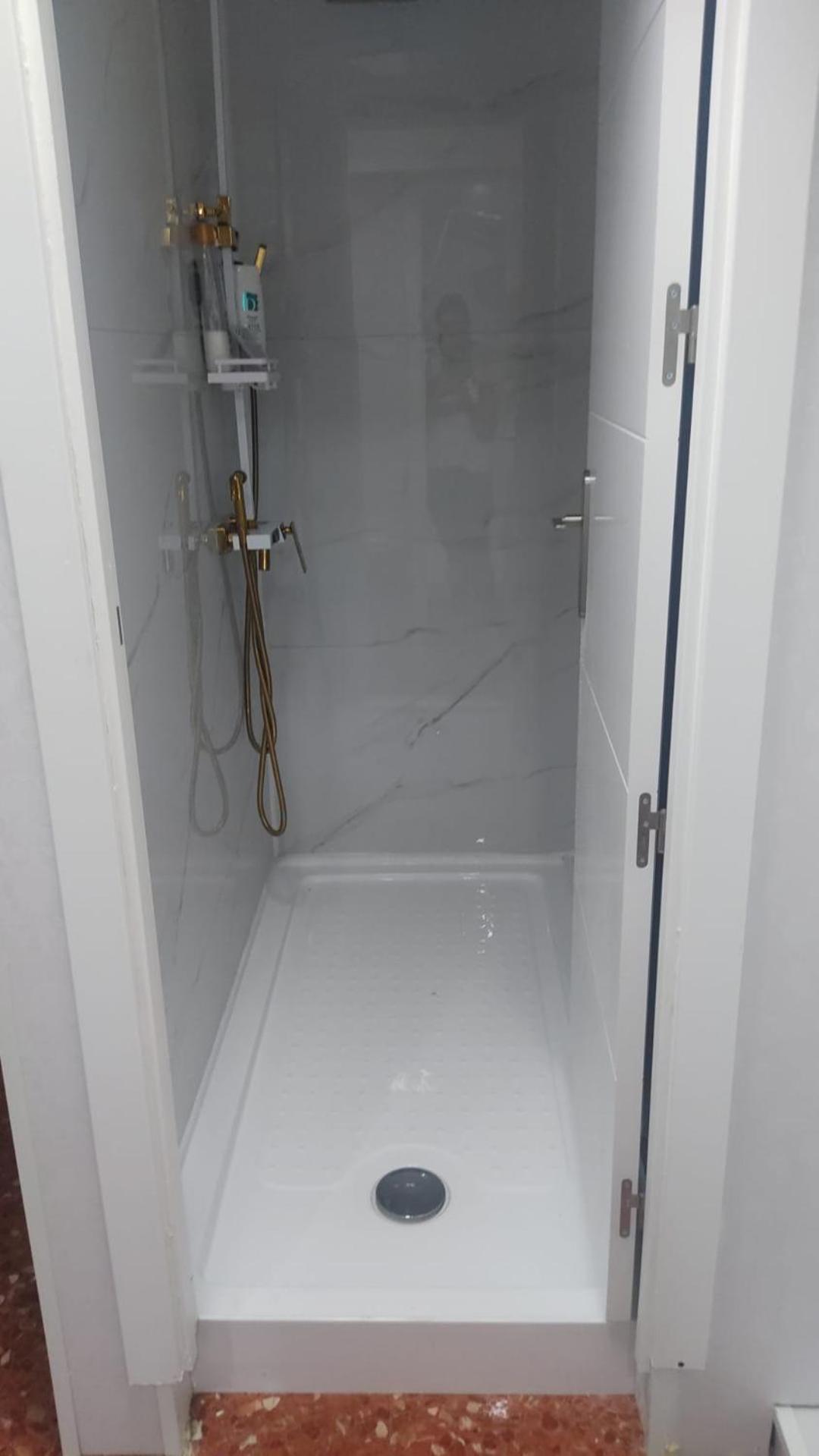 Min Hostel Capsules Madrid Exterior photo